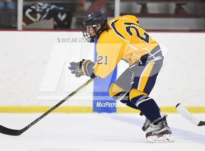 Thumbnail 1 in Trinity-Pawling @ Gunnery photogallery.
