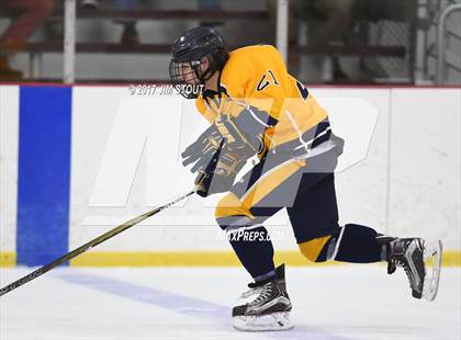 Thumbnail 3 in Trinity-Pawling @ Gunnery photogallery.