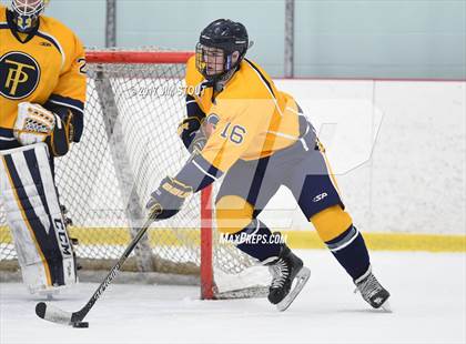 Thumbnail 1 in Trinity-Pawling @ Gunnery photogallery.