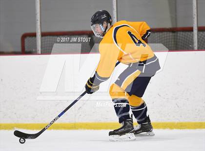 Thumbnail 1 in Trinity-Pawling @ Gunnery photogallery.