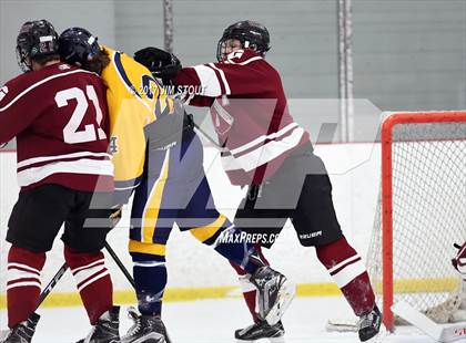 Thumbnail 2 in Trinity-Pawling @ Gunnery photogallery.