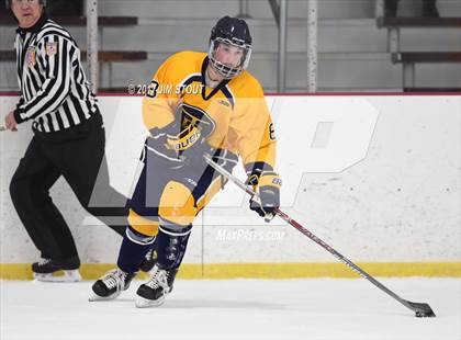 Thumbnail 2 in Trinity-Pawling @ Gunnery photogallery.