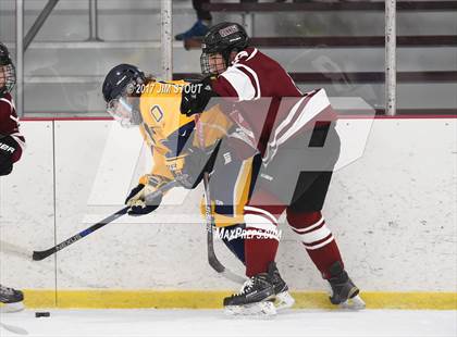 Thumbnail 2 in Trinity-Pawling @ Gunnery photogallery.