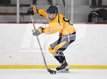 Thumbnail 2 in Trinity-Pawling @ Gunnery photogallery.