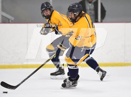 Thumbnail 2 in Trinity-Pawling @ Gunnery photogallery.