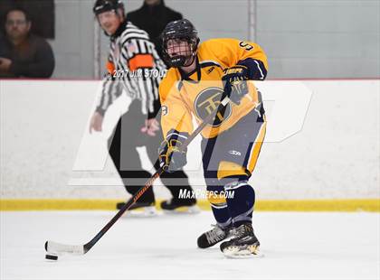 Thumbnail 3 in Trinity-Pawling @ Gunnery photogallery.
