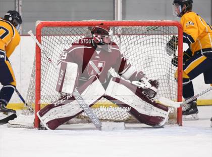 Thumbnail 2 in Trinity-Pawling @ Gunnery photogallery.