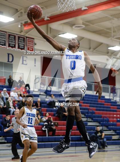 Thumbnail 1 in San Ysidro vs El Capitan (East vs South Tournament) photogallery.