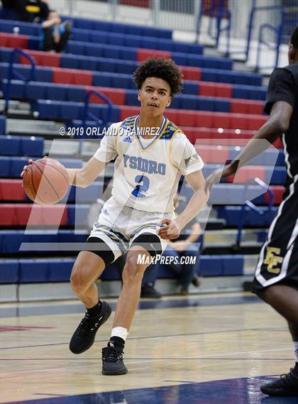 Thumbnail 1 in San Ysidro vs El Capitan (East vs South Tournament) photogallery.