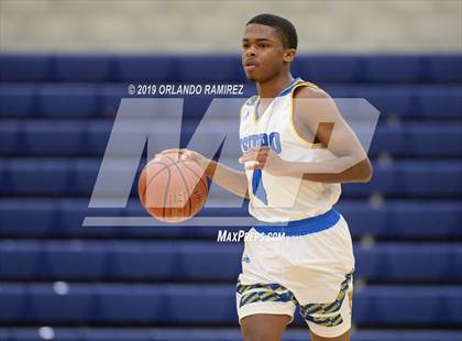 Thumbnail 1 in San Ysidro vs El Capitan (East vs South Tournament) photogallery.