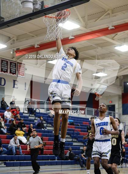 Thumbnail 3 in San Ysidro vs El Capitan (East vs South Tournament) photogallery.