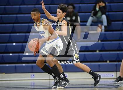 Thumbnail 1 in San Ysidro vs El Capitan (East vs South Tournament) photogallery.
