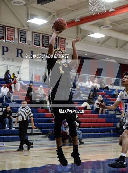 Thumbnail 2 in San Ysidro vs El Capitan (East vs South Tournament) photogallery.