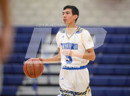 Thumbnail 1 in San Ysidro vs El Capitan (East vs South Tournament) photogallery.