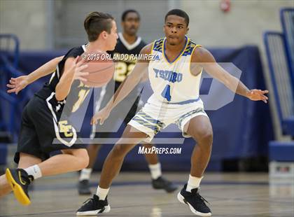 Thumbnail 1 in San Ysidro vs El Capitan (East vs South Tournament) photogallery.