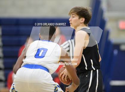 Thumbnail 1 in San Ysidro vs El Capitan (East vs South Tournament) photogallery.