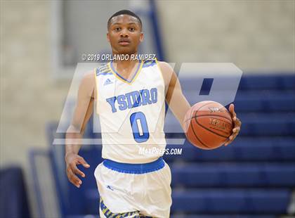 Thumbnail 1 in San Ysidro vs El Capitan (East vs South Tournament) photogallery.