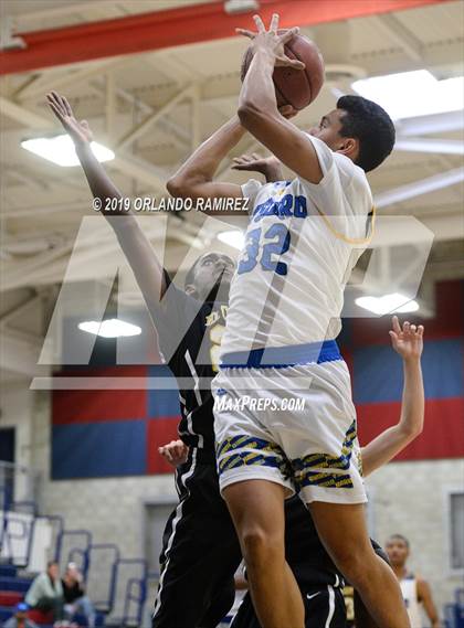 Thumbnail 3 in San Ysidro vs El Capitan (East vs South Tournament) photogallery.