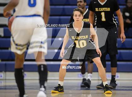 Thumbnail 2 in San Ysidro vs El Capitan (East vs South Tournament) photogallery.