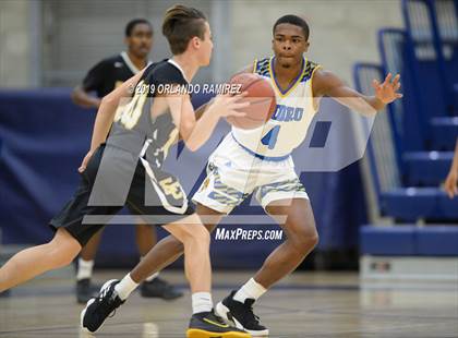 Thumbnail 2 in San Ysidro vs El Capitan (East vs South Tournament) photogallery.