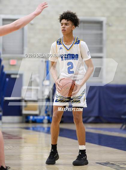 Thumbnail 1 in San Ysidro vs El Capitan (East vs South Tournament) photogallery.