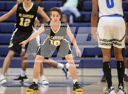 Thumbnail 1 in San Ysidro vs El Capitan (East vs South Tournament) photogallery.