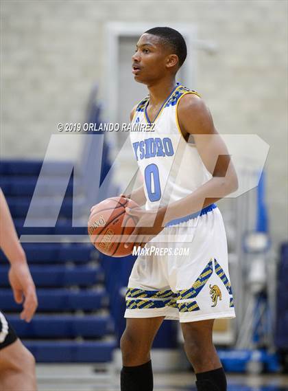 Thumbnail 2 in San Ysidro vs El Capitan (East vs South Tournament) photogallery.