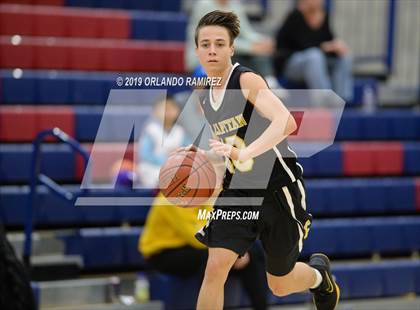 Thumbnail 2 in San Ysidro vs El Capitan (East vs South Tournament) photogallery.