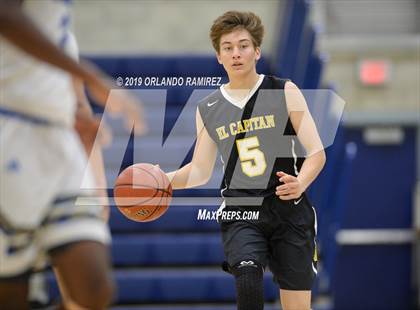 Thumbnail 3 in San Ysidro vs El Capitan (East vs South Tournament) photogallery.
