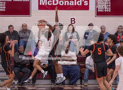 Thumbnail 2 in Washington vs. Newark photogallery.