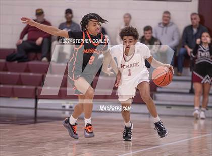 Thumbnail 3 in Washington vs. Newark photogallery.