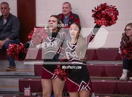 Thumbnail 3 in Washington vs. Newark photogallery.