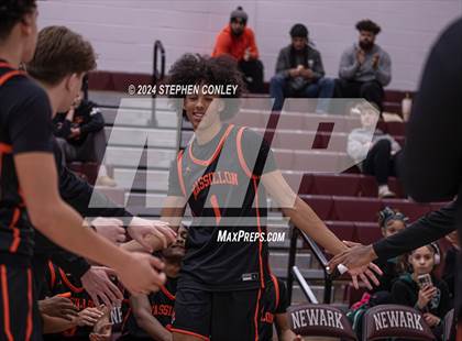 Thumbnail 3 in Washington vs. Newark photogallery.