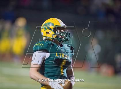 Thumbnail 3 in Sedro-Woolley vs. Lynden photogallery.
