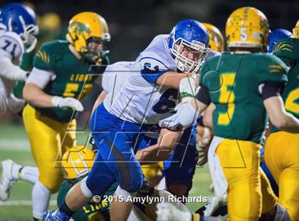 Thumbnail 3 in Sedro-Woolley vs. Lynden photogallery.