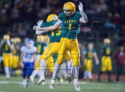 Thumbnail 1 in Sedro-Woolley vs. Lynden photogallery.