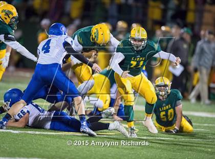 Thumbnail 3 in Sedro-Woolley vs. Lynden photogallery.