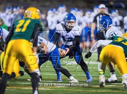 Thumbnail 2 in Sedro-Woolley vs. Lynden photogallery.