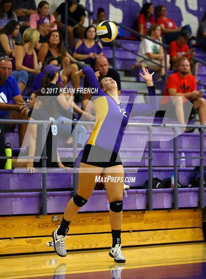 Thumbnail 2 in Sunrise Mountain vs. Arete Prep photogallery.