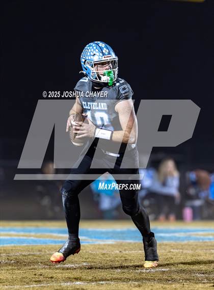 Thumbnail 3 in Southeast Raleigh @ Cleveland (NCHSAA 7A Round 3) photogallery.