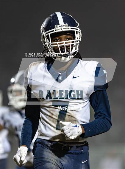Thumbnail 3 in Southeast Raleigh @ Cleveland (NCHSAA 7A Round 3) photogallery.