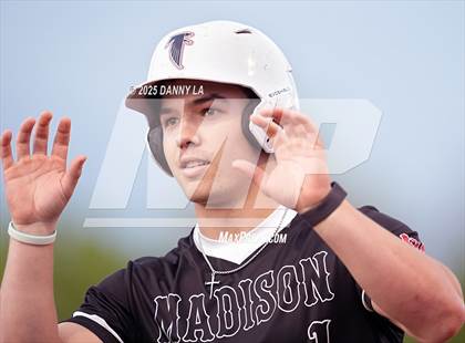 Thumbnail 2 in James Madison @ Centreville photogallery.
