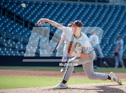 Thumbnail 2 in La Jolla Country Day vs. Francis Parker photogallery.