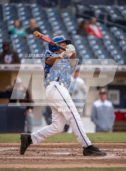Thumbnail 2 in La Jolla Country Day vs. Francis Parker photogallery.