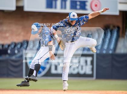 Thumbnail 3 in La Jolla Country Day vs. Francis Parker photogallery.