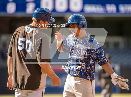 Thumbnail 2 in La Jolla Country Day vs. Francis Parker photogallery.