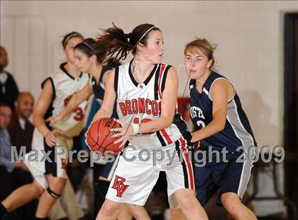Thumbnail 2 in Vista del Lago vs. Bella Vista (I-80 Challenge) photogallery.
