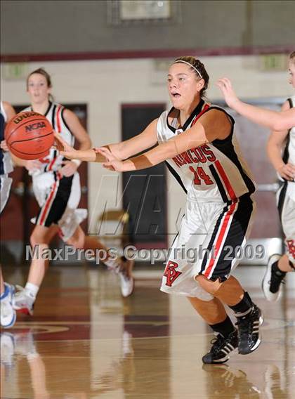 Thumbnail 3 in Vista del Lago vs. Bella Vista (I-80 Challenge) photogallery.