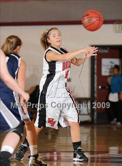 Thumbnail 1 in Vista del Lago vs. Bella Vista (I-80 Challenge) photogallery.