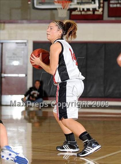 Thumbnail 2 in Vista del Lago vs. Bella Vista (I-80 Challenge) photogallery.